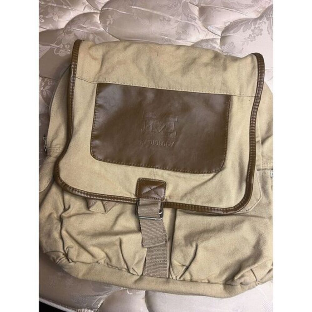 The Field & Co.® Leeds‎ Cambridge 17" Computer Backpack with M Radiology Satchel